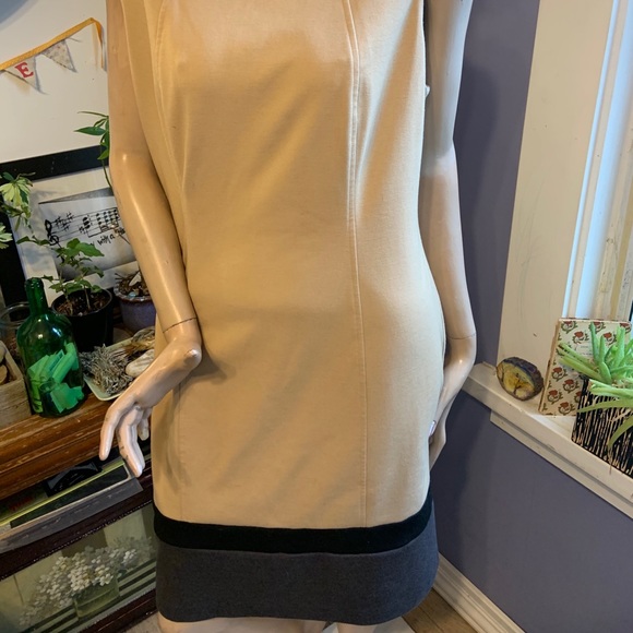 Classic Calvin Klein dress - Picture 2 of 5